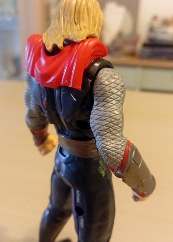 Marvel Avengers Thor Aksiyon Figürü 2011 - Görsel 5