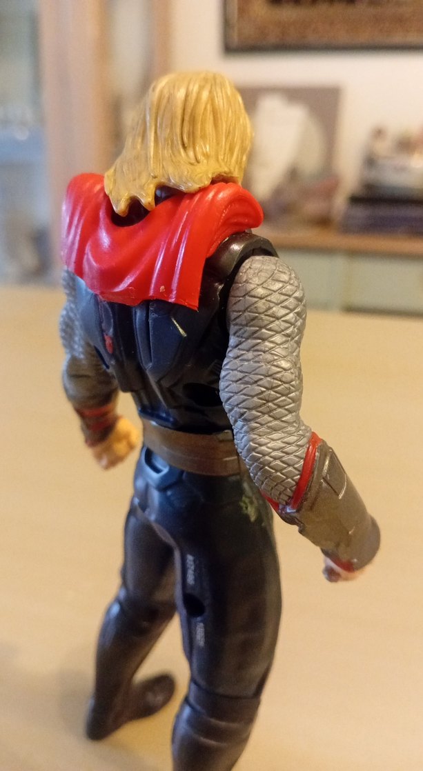 Marvel Avengers Thor Aksiyon Figürü 2011 - Görsel 5