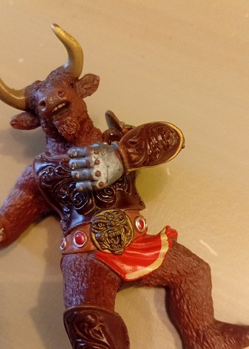 Kahverengi Minotor Aksiyon Figürü - Görsel 4