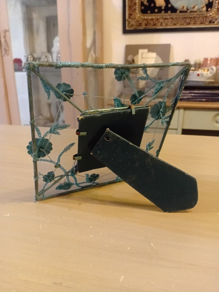 Yeşil Çiçekli Metal Dekoratif Çerçeve - Görsel 4