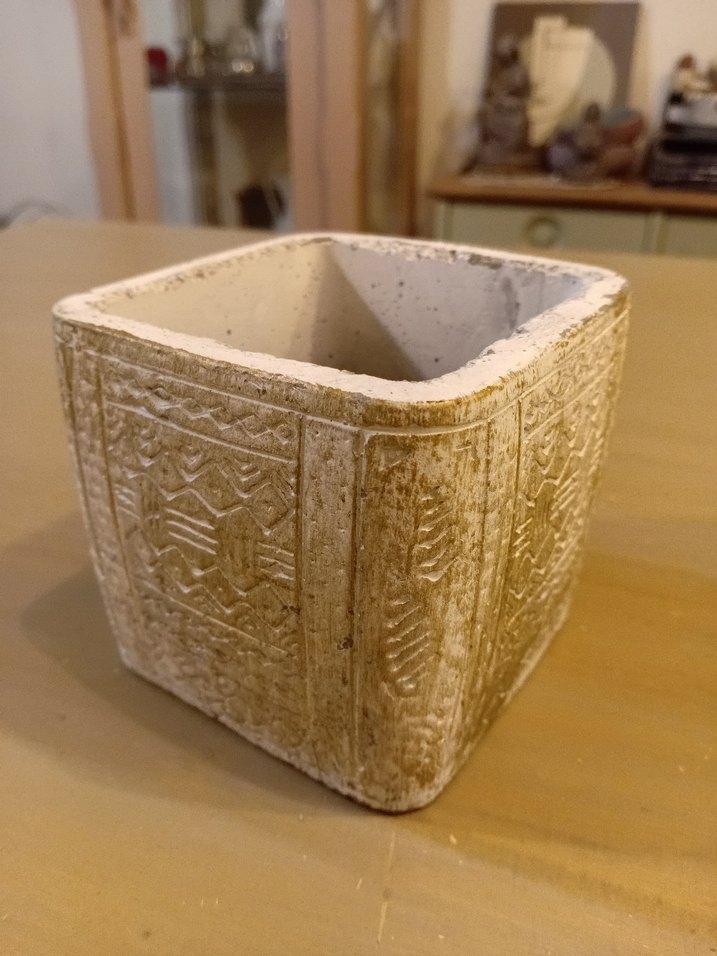 Desenli Beyaz Gri Seramik Saksı - Görsel 5