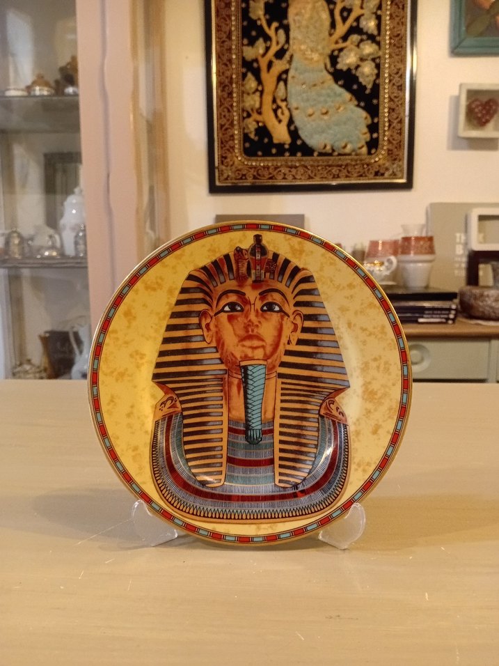 Mısır Firavunu Figürlü Dekoratif Tabak - Görsel 2
