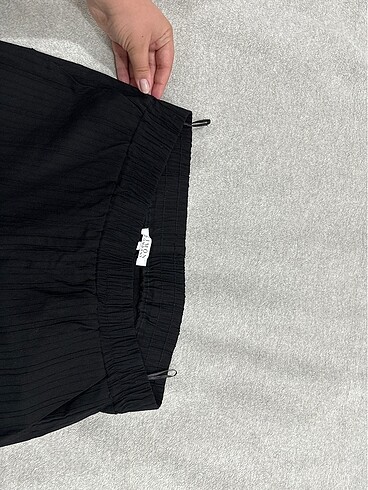 42 Beden siyah Renk Pantolon