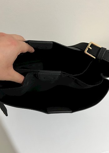 Siyah Deri Tokalı Minimalist Kadın Çanta - Görsel 4