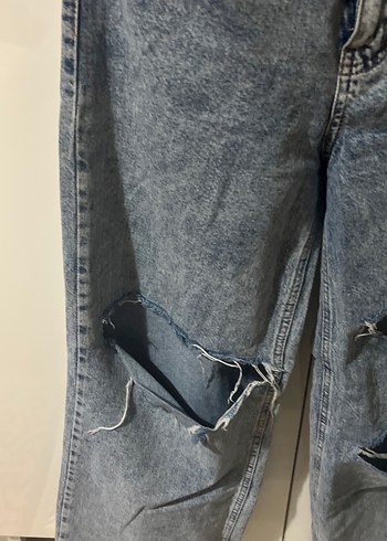 Kadın Gri Mavi Bol Kesim yırtık Kot Pantolon - Görsel 3