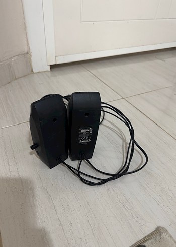 Logitech hoparlör ses sistemi - Görsel 2