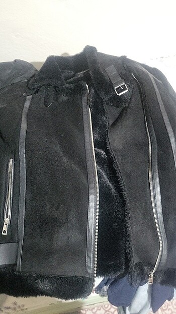 Acil satlik siyah suni ceket mont
