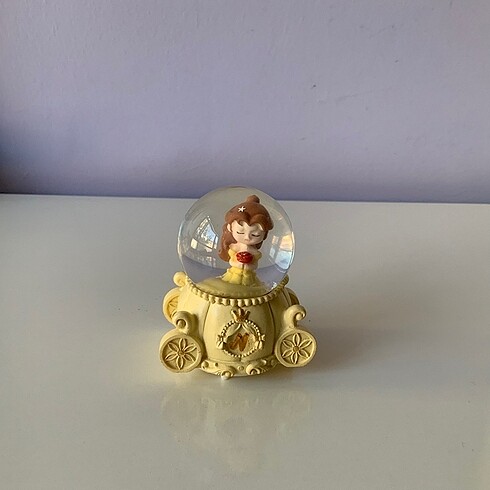 Sarı Prenses Işıklı Kar Küresi