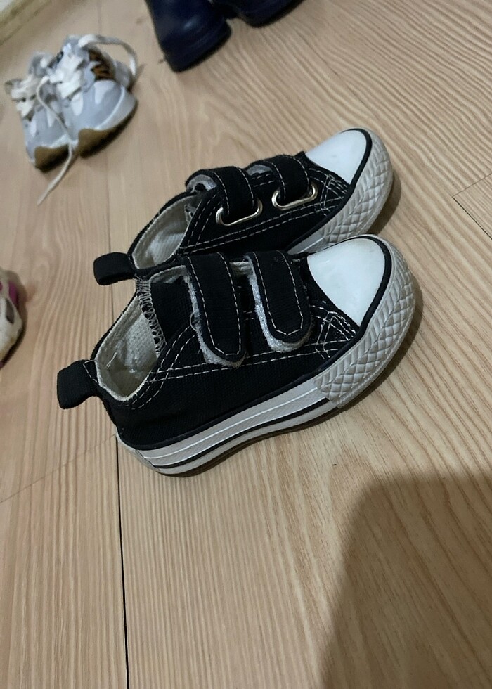 Converse ayakkabı - Görsel 2