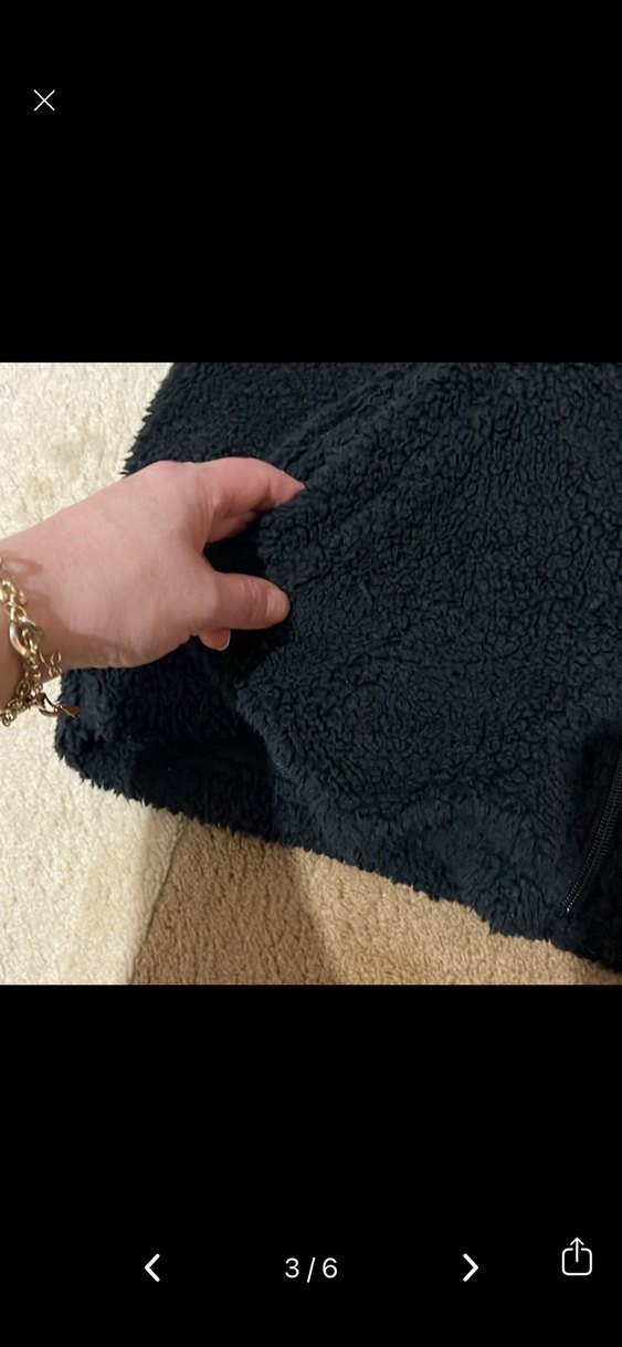 Siyah Yumuşak Kürklü Kadın Mont - Görsel 3