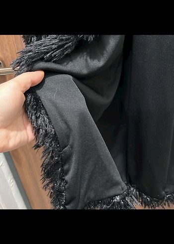 Uzun Siyah Kürklü Kadın Kaban - Görsel 4