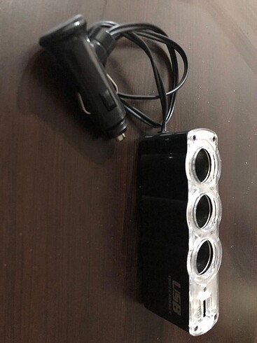 USB Girişli Çakmaklık Çoklayıcı - Görsel 3