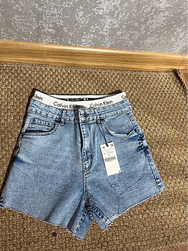 xs Beden Calvin Klein Kot Şort
