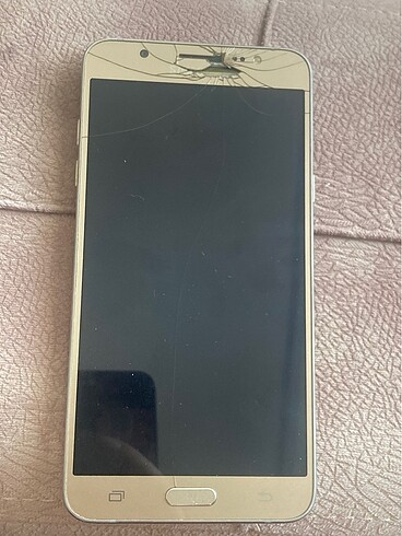 Samsung galaxy j7