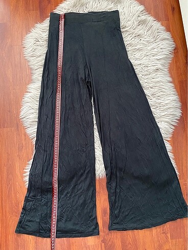 Zara Pullandbear pantolon