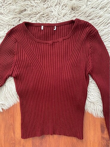 Zara Stradivarius body