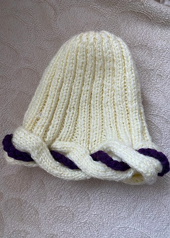 Örgü krem
Kadın Bere - Görsel 6