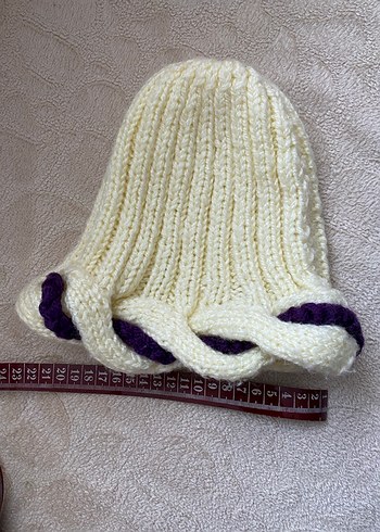 Örgü krem
Kadın Bere - Görsel 4