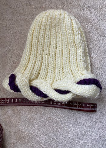 Örgü krem
Kadın Bere - Görsel 3