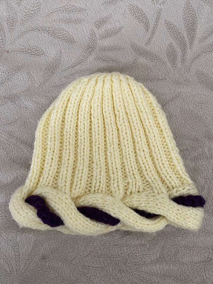 Örgü krem
Kadın Bere - Görsel 2