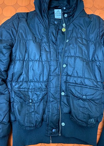 Düğmeli Kapüşonlu siyah Kadın Kışlık Mont - Görsel 5