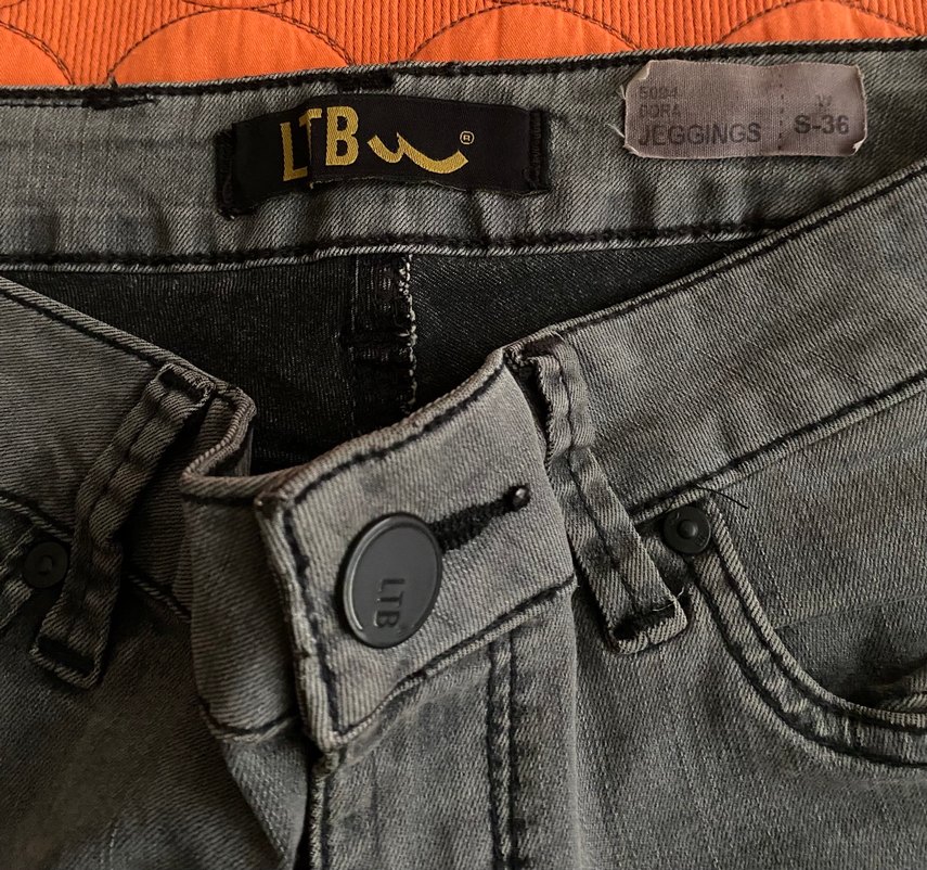 Düğmeli Gri Kadın Kot Pantolon - Görsel 4