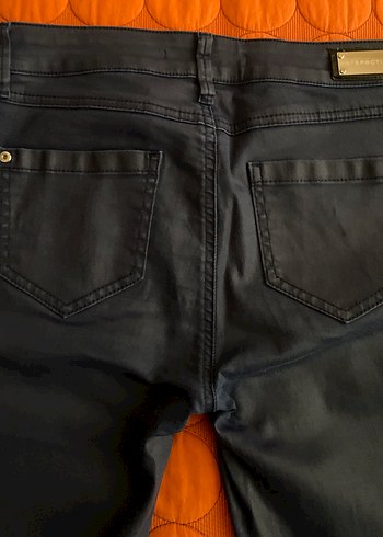 Siyah Kemerli Regular Fit Pantolon - Görsel 4