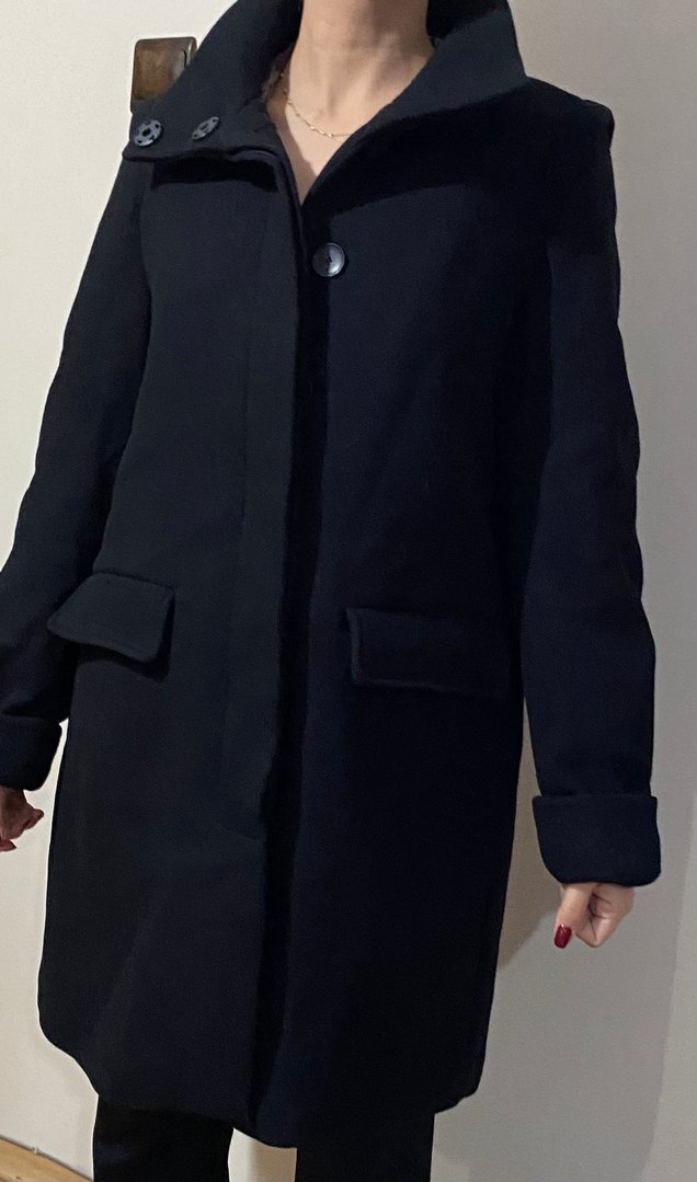 Düğmeli Siyah Kaban - Görsel 2