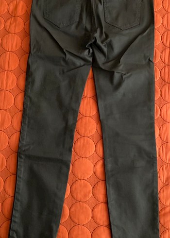 Kemer Detaylı Koyu yeşil Kadın Kumaş Pantolon - Görsel 3