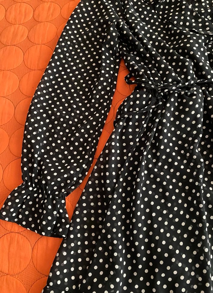 Puantiye Desenli Uzun Kollu Midi Elbise - Görsel 4