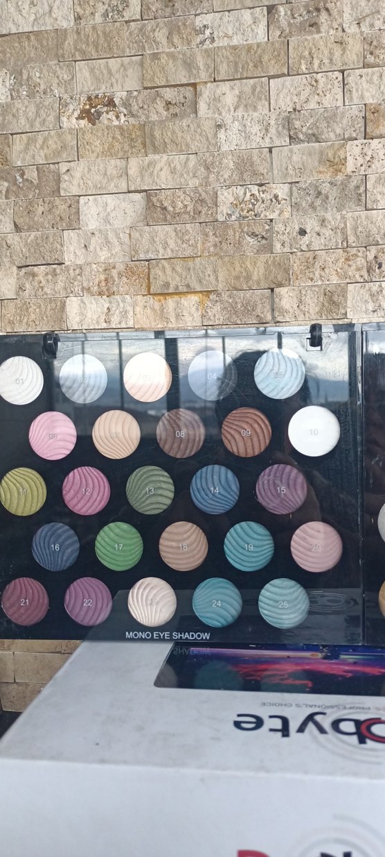 Probyte Çok Renkli Far Paleti - Görsel 3