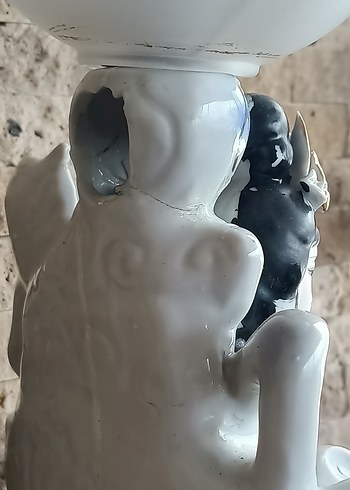 Beyaz Renkli Dekoratif Figürin abajur - Görsel 3