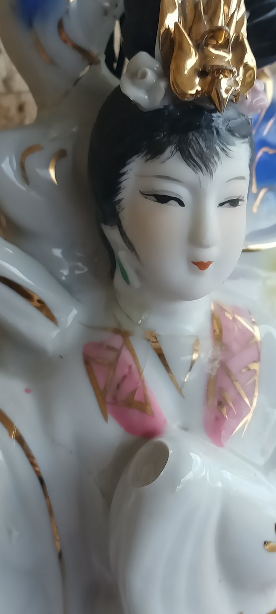 Beyaz Renkli Dekoratif Figürin abajur - Görsel 4