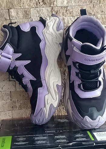 Kız Çocuk Mor Baskılı Cırt Cırtlı Spor Ayakkabı - Görsel 4