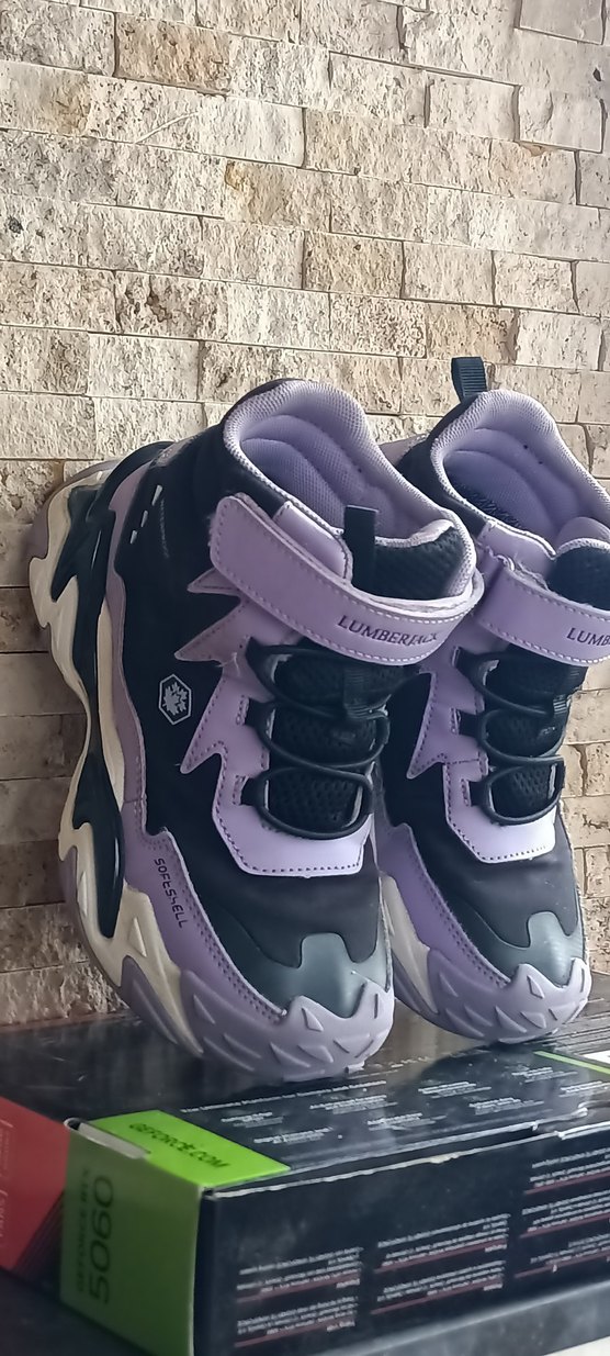 Kız Çocuk Mor Baskılı Cırt Cırtlı Spor Ayakkabı - Görsel 3