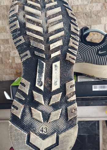 Nike RIVAH Gri Zebra Desenli Erkek Spor Ayakkabı - Görsel 6