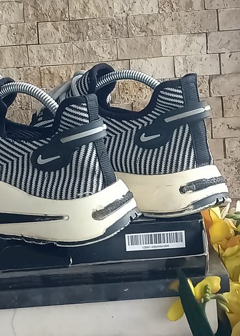 Nike RIVAH Gri Zebra Desenli Erkek Spor Ayakkabı - Görsel 5