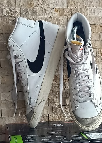 Nike Beyaz Siyah Bağcıklı Spor Ayakkabı - Görsel 4