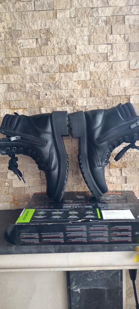 Siyah Gotik Kadın Botları Tokalı Blok Topuk - Görsel 5