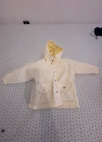 Kız Çocuk Beyaz Keten Düğmeli Ceket - Görsel 2