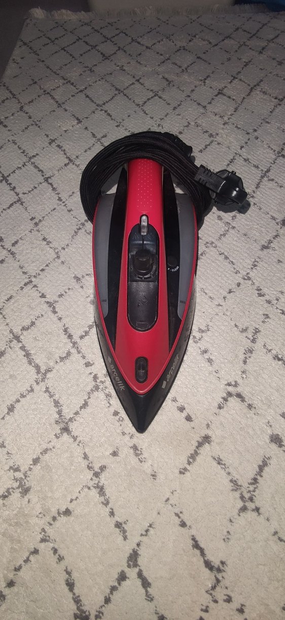 Kırmızı Siyah Elektrikli Ütü - Görsel 2