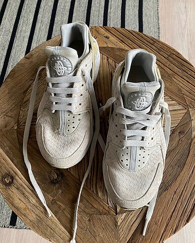 buy nike air huarache