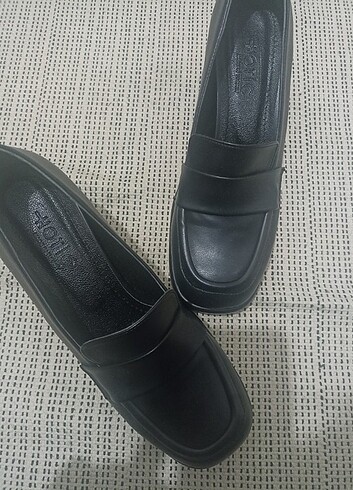 39 Beden siyah Renk Hotiç kalın topuklu loafer