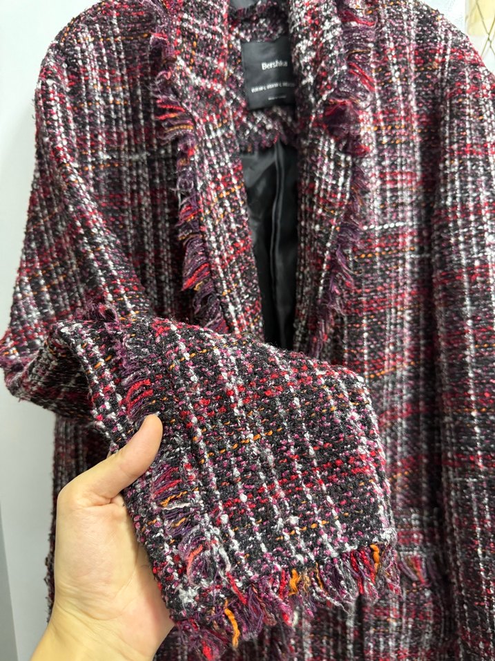 Bordo Uzun Kadın Desenli Düğmeli Kaban - Görsel 3