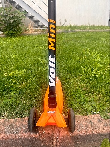 Beden VOİT MİNİ SCOOTER IŞIKLI KIRIK ÇATLATYOK