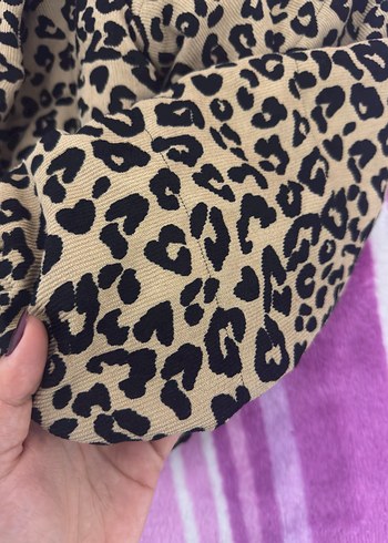 Kahverengi Leopar Desenli Kadın Mont - Görsel 5