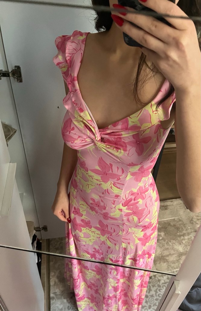 Pembe Çiçek Desenli Drapeli Uzun Elbise - Görsel 2