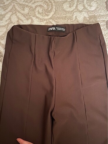 Zara Yırtmaçlı pantolon