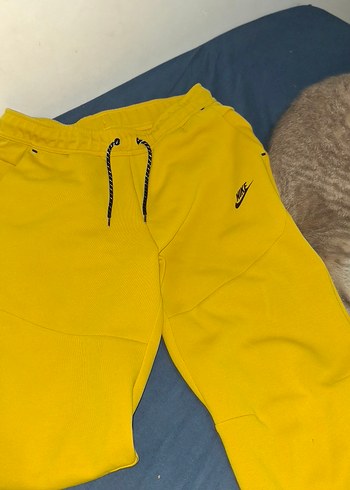 Sarı Nike Tech Eşofman Altı - Görsel 2