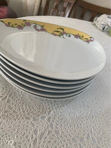 Diğer 6 adet nostaljik seramik servis tabağı
